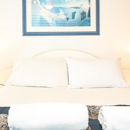วิคโทเรียสแควร์อพาร์ตเมนท์ Aparthotel โกลด์โคสต์ ภายนอก รูปภาพ